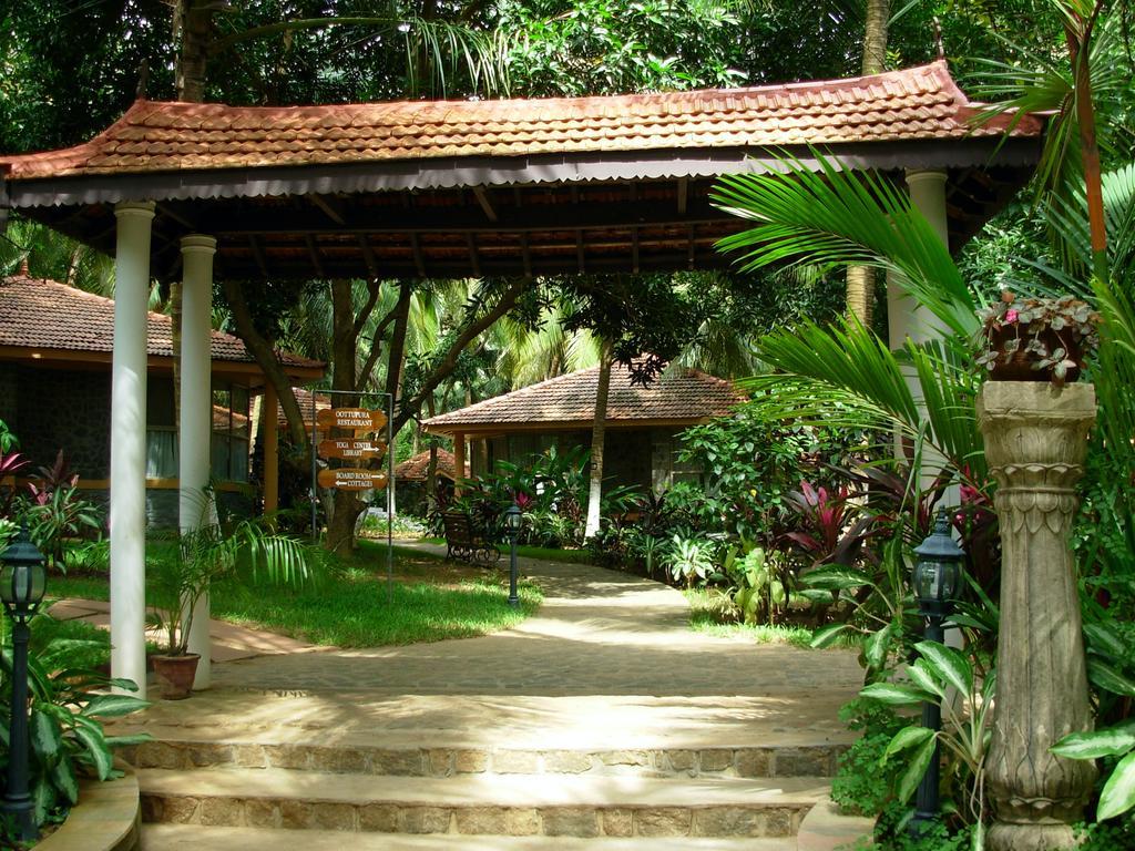 Kairali - The Ayurvedic Healing Village Palakkad Exterior foto